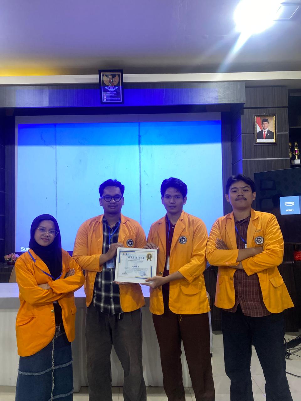 HIMATIK FT-UNM Raih Juara 3 Lomba Web Design CREATHON 2026